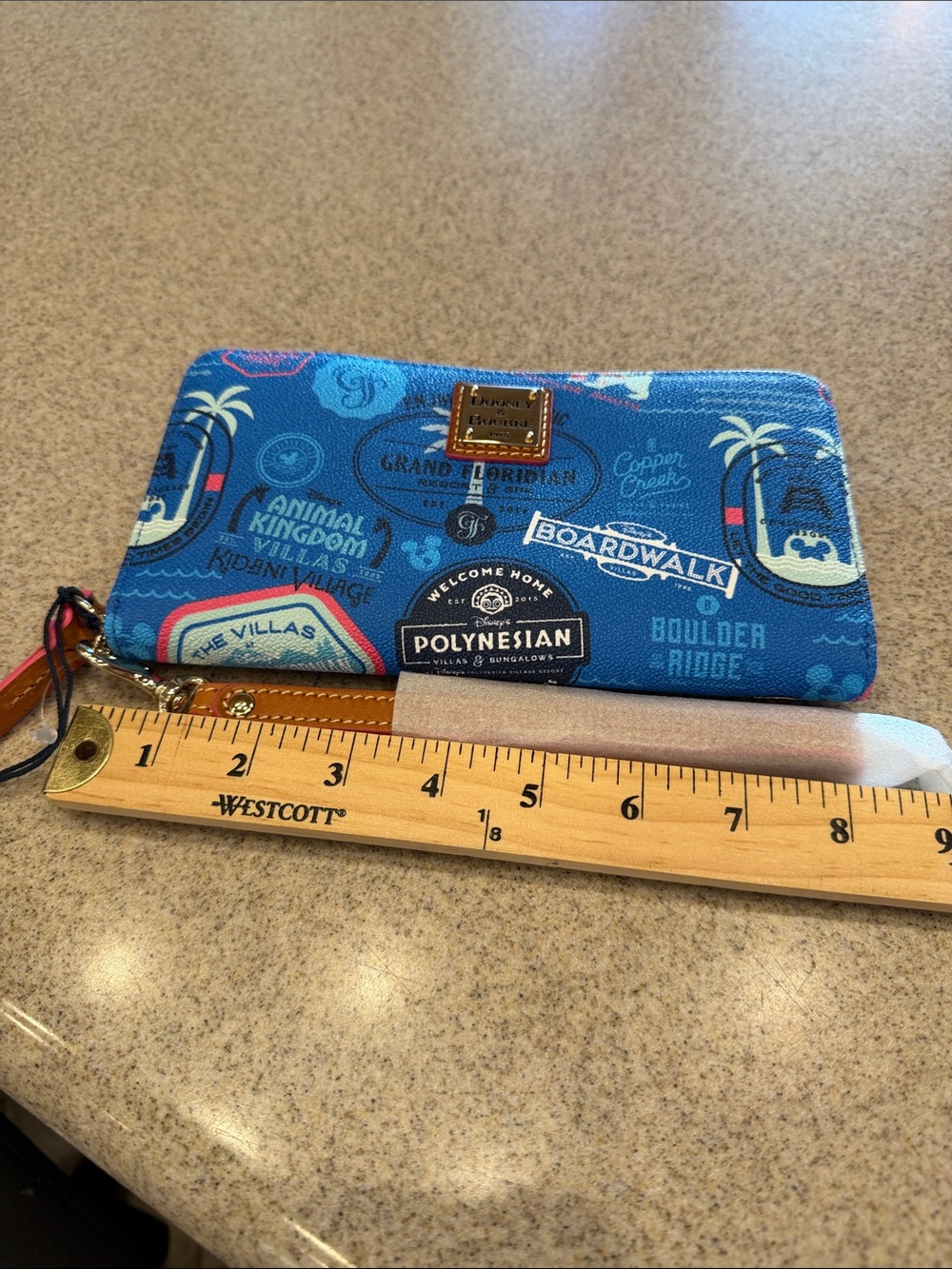 NWT Dooney & Bourke Blue Polynesian Resort Zip Wallet, Tropical Motifs pink trim